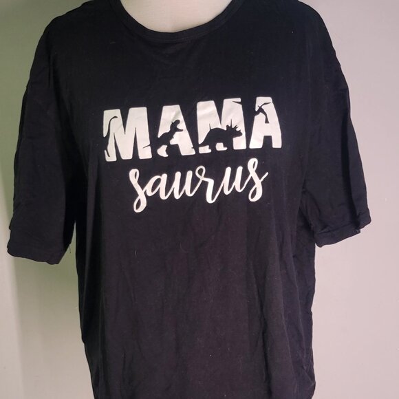 Ladies size XL Mamasaurus T-Shirt - Picture 1 of 3